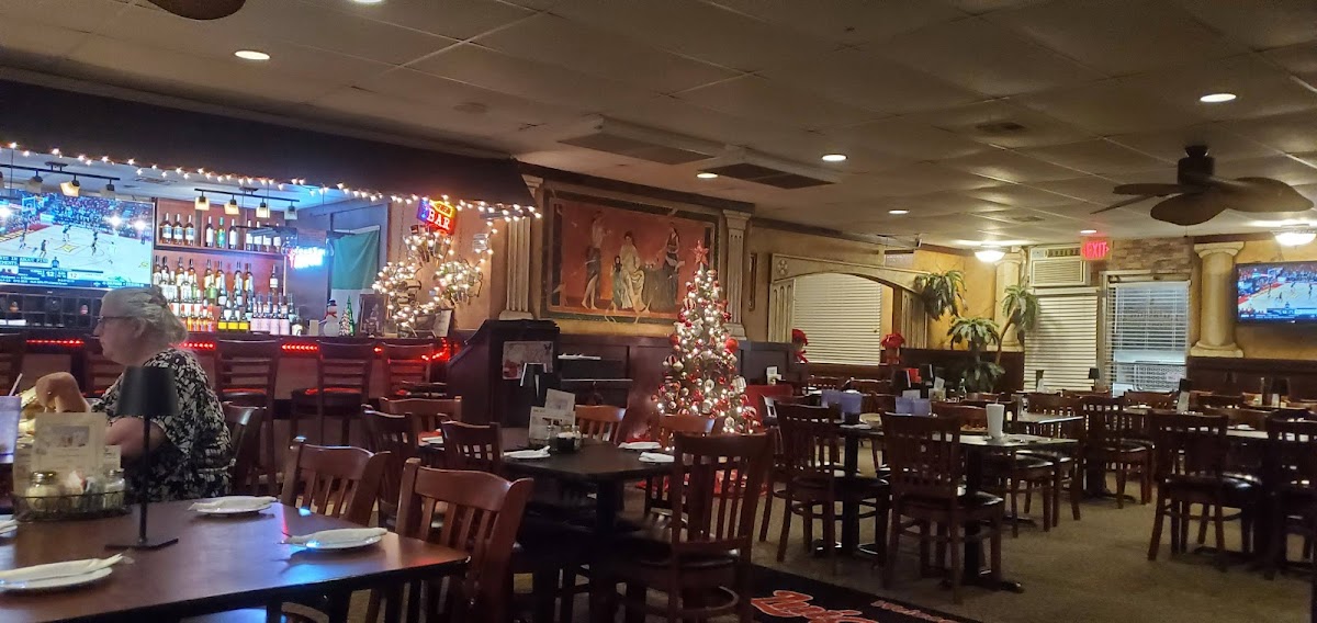 Luigiano's Italian Ristorante-3